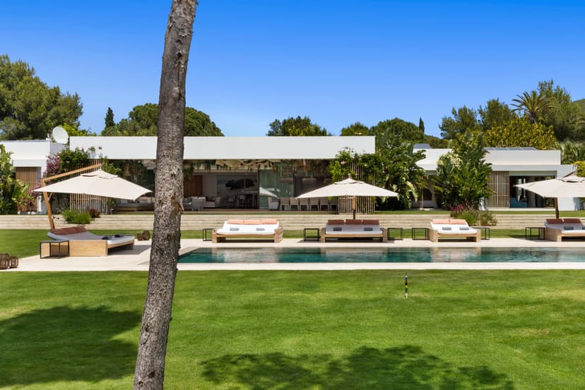 Ibiza rental image